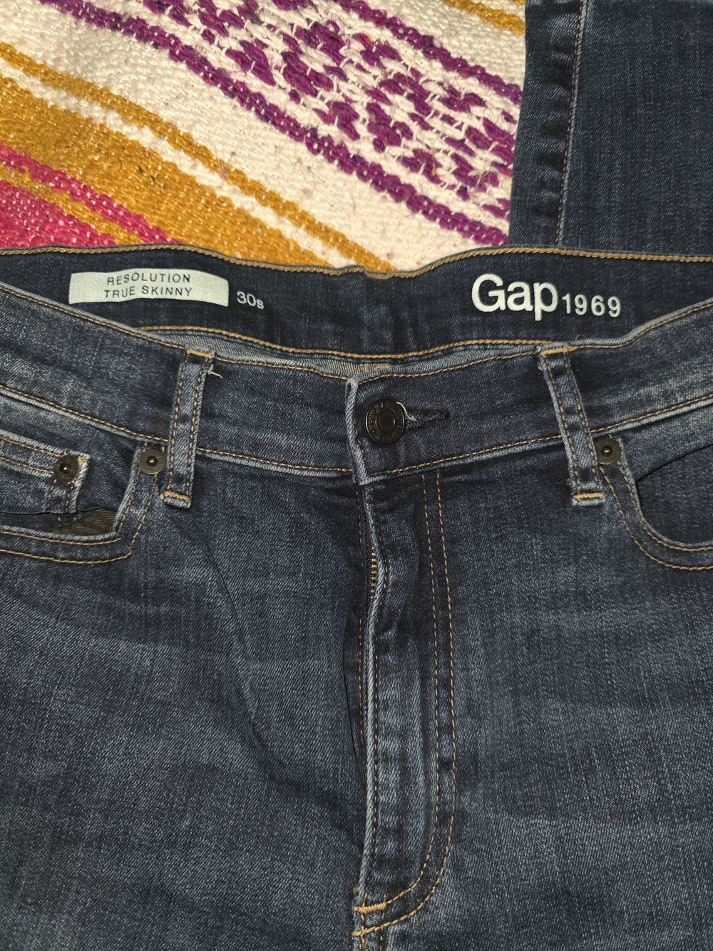 GAP Skinny Jeans in Dark Indigo Blue